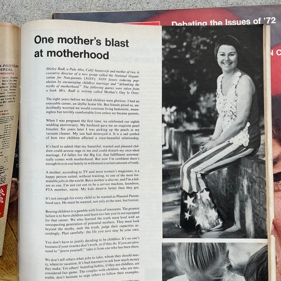 Vintage Life Magazines 1972 women and kids - Picture 9 of 11